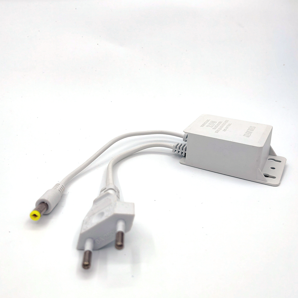 Blanco AC 100-240V entrada DC  - Outdoor Power Supply 12V reseña y precio